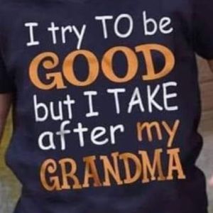 Meet your Posher, Carolina